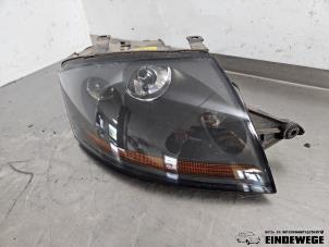 Gebruikte Koplamp rechts Audi TT Roadster (8N9) 1.8 20V Turbo Prijs op aanvraag aangeboden door Auto- en demontagebedrijf Eindewege