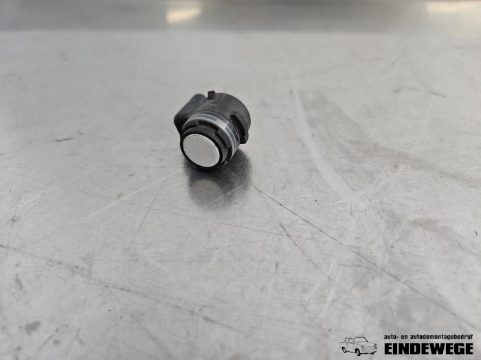 Gebruikte Sensor PDC Seat Leon ST (5FF) 1.8 TSI Ecomotive 16V Prijs € 20,00 Margeregeling aangeboden door Auto- en demontagebedrijf Eindewege