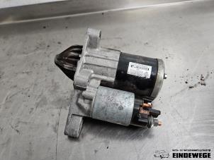 Gebruikte Startmotor Dacia Duster (SR) 1.6 16V Prijs € 40,00 Margeregeling aangeboden door Auto- en demontagebedrijf Eindewege