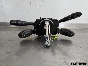 Gebruikte Combischakelaar Stuurkolom Citroen C5 I Berline (DC) 2.0 16V Prijs € 52,50 Margeregeling aangeboden door Auto- en demontagebedrijf Eindewege