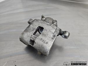 Gebruikte Remklauw (Tang) rechts-voor Kia Rio (DC12) 1.5 16V Prijs € 35,00 Margeregeling aangeboden door Auto- en demontagebedrijf Eindewege