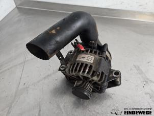 Gebruikte Dynamo Ford Mondeo III 2.0 16V Prijs op aanvraag aangeboden door Auto- en demontagebedrijf Eindewege