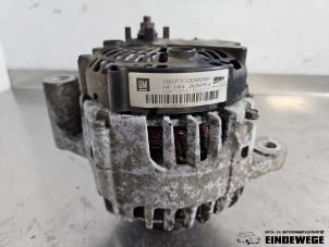 Dynamo van een Opel Insignia 2.0 CDTI 16V 140 ecoFLEX 2015