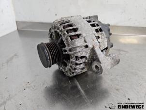 Dynamo van een Opel Insignia 2.0 CDTI 16V 140 ecoFLEX 2015