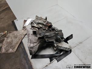 Gebruikte Versnellingsbak Alfa Romeo GT (937) 1.8 Twin Spark 16V Prijs € 420,00 Margeregeling aangeboden door Auto- en demontagebedrijf Eindewege