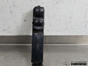 Gebruikte Combischakelaar ramen Saab 9-3 II Sport Sedan (YS3F) 2.0t 16V Prijs € 30,00 Margeregeling aangeboden door Auto- en demontagebedrijf Eindewege