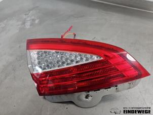 Gebruikte Achterlicht links Ford Mondeo IV Wagon 2.0 16V Prijs € 30,00 Margeregeling aangeboden door Auto- en demontagebedrijf Eindewege