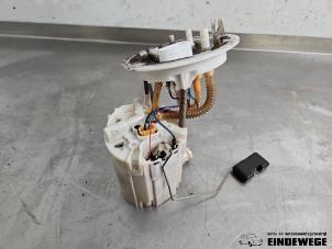 Gebruikte Tank element Pomp Audi A4 (B8) 2.0 TDI 16V Prijs € 30,00 Margeregeling aangeboden door Auto- en demontagebedrijf Eindewege