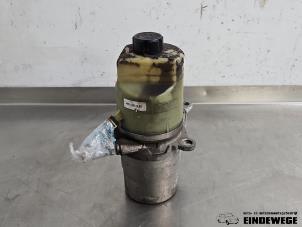 Gebruikte Pomp Servo Ford Focus C-Max 1.8 16V Prijs € 52,50 Margeregeling aangeboden door Auto- en demontagebedrijf Eindewege