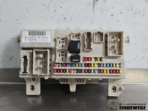 Gebruikte Zekeringkast Ford Focus C-Max 1.8 16V Prijs € 60,00 Margeregeling aangeboden door Auto- en demontagebedrijf Eindewege