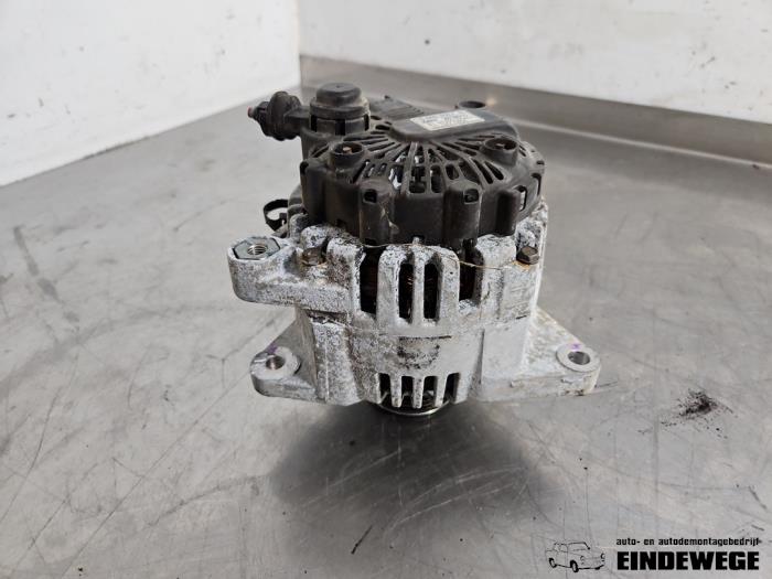 Alternator van een Hyundai i20 1.1 CRDi VGT 12V 2014