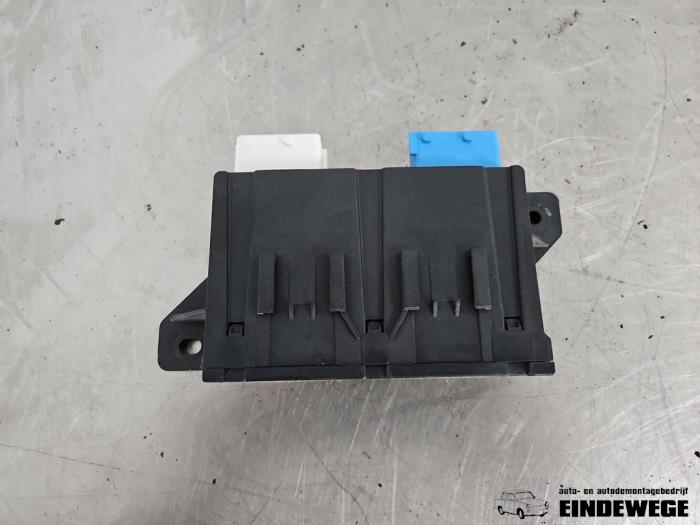 Computer Body Control van een Citroën C4 Grand Picasso (3A) 1.6 16V VTi 120 2014