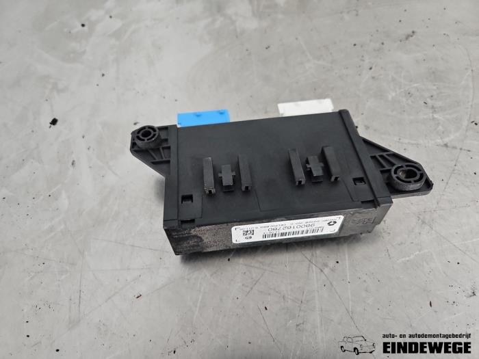 Computer Body Control van een Citroën C4 Grand Picasso (3A) 1.6 16V VTi 120 2014