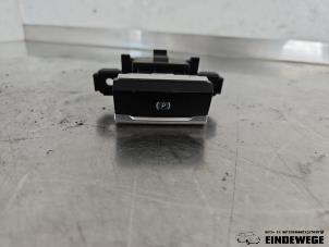 Gebruikte Schakelaar handrem Citroen C4 Grand Picasso (3A) 1.6 16V VTi 120 Prijs € 20,00 Margeregeling aangeboden door Auto- en demontagebedrijf Eindewege