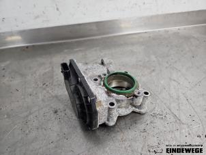 Gebruikte Gasklephuis Renault Modus/Grand Modus (JP) 1.2 16V TCE 100 Prijs € 30,00 Margeregeling aangeboden door Auto- en demontagebedrijf Eindewege