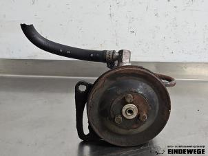 Gebruikte Servopomp Ford Transit 100 2.5Di Prijs € 78,50 Margeregeling aangeboden door Auto- en demontagebedrijf Eindewege