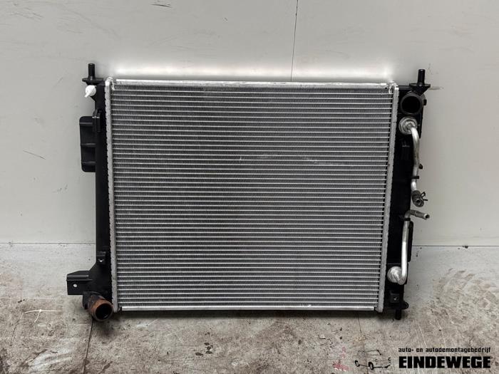 Gebruikte Radiateur Kia Soul I (AM) 1.6 CRDi 16V Prijs € 52,50 Margeregeling aangeboden door Auto- en demontagebedrijf Eindewege