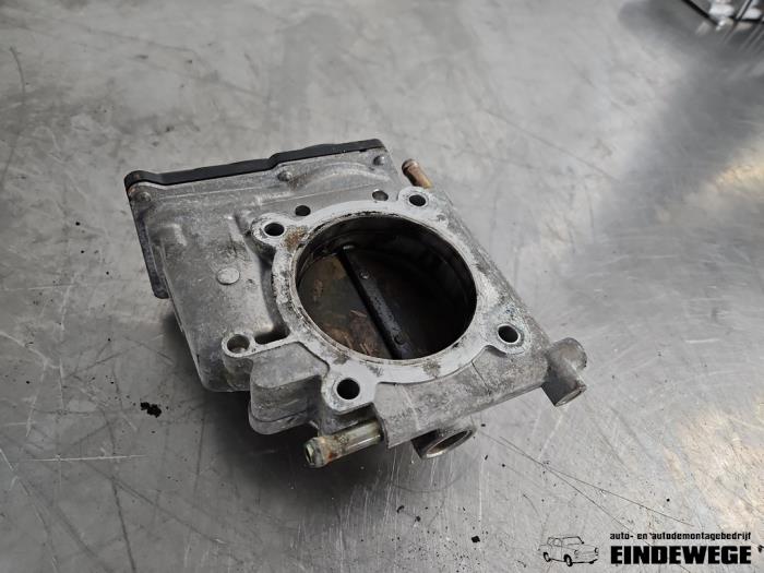 Gebruikte Gasklephuis Mazda RX-8 (SE17) 1.3 Renesis Prijs € 35,00 Margeregeling aangeboden door Auto- en demontagebedrijf Eindewege