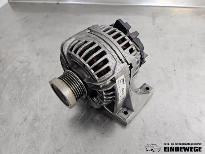 Gebruikte Dynamo Volvo S60 I (RS/HV) 2.4 20V 140 Prijs € 52,50 Margeregeling aangeboden door Auto- en demontagebedrijf Eindewege