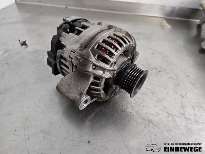 Gebruikte Dynamo MG ZS 1.8 16V 120 Prijs € 52,50 Margeregeling aangeboden door Auto- en demontagebedrijf Eindewege