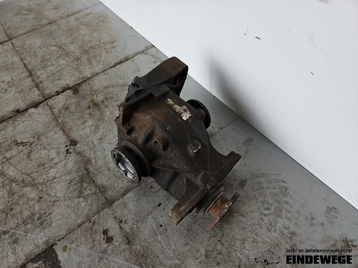 Gebruikte Cardanklok achter BMW 3 serie Touring (E91) 318i 16V Prijs € 400,00 Margeregeling aangeboden door Auto- en demontagebedrijf Eindewege