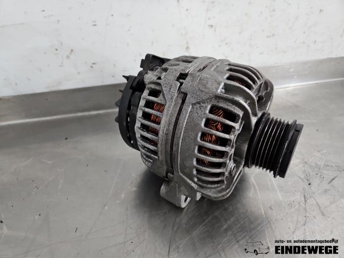 Gebruikte Dynamo Volvo S60 I (RS/HV) 2.4 20V 140 Prijs € 52,50 Margeregeling aangeboden door Auto- en demontagebedrijf Eindewege