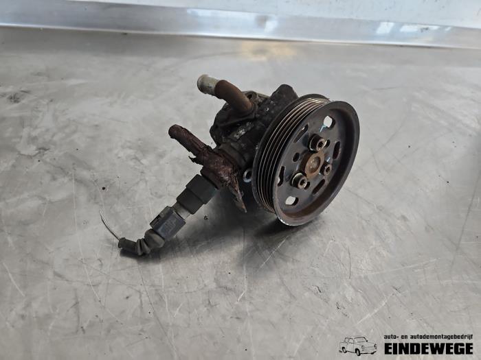 Gebruikte Pomp Servo Skoda Octavia Combi (1U5) 1.8 20V Turbo Prijs € 30,00 Margeregeling aangeboden door Auto- en demontagebedrijf Eindewege