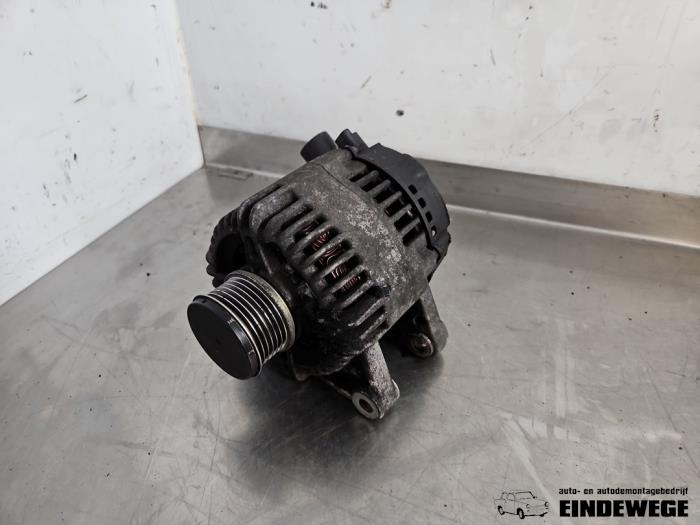 Gebruikte Dynamo Peugeot 208 I (CA/CC/CK/CL) 1.0 Vti 12V PureTech Prijs € 35,00 Margeregeling aangeboden door Auto- en demontagebedrijf Eindewege