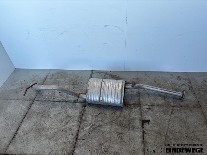 Gebruikte Uitlaat Einddemper Suzuki Alto (RF410) 1.1 16V Prijs € 40,00 Margeregeling aangeboden door Auto- en demontagebedrijf Eindewege