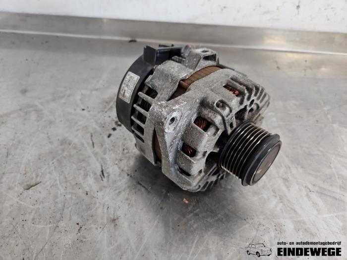 Gebruikte Dynamo Hyundai i20 (GBB) 1.2i 16V Prijs € 35,00 Margeregeling aangeboden door Auto- en demontagebedrijf Eindewege