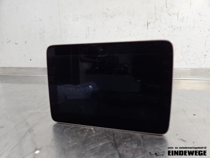 Gebruikte Display Interieur Mercedes CLA (117.3) 1.6 CLA-180 16V Prijs € 125,00 Margeregeling aangeboden door Auto- en demontagebedrijf Eindewege