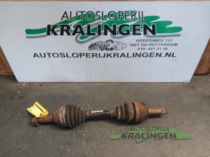 Gebruikte Aandrijfas rechts-voor Opel Vectra C Caravan 3.2 V6 24V Prijs € 24,99 Margeregeling aangeboden door Autosloperij Kralingen B.V.