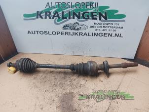 Gebruikte Aandrijfas rechts-voor Volkswagen Sharan (7M8/M9/M6) 2.8 VR6 Syncro Prijs € 99,99 Margeregeling aangeboden door Autosloperij Kralingen B.V.