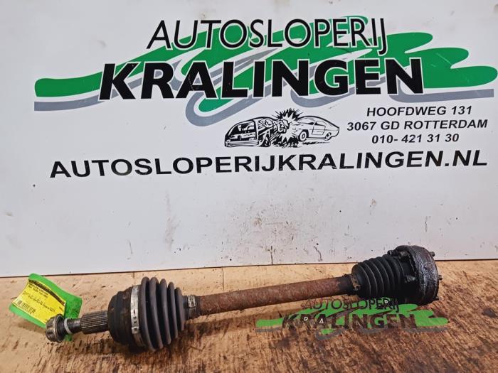 Gebruikte Steekas links-voor Seat Toledo (1M2) 1.6 Prijs € 24,99 Margeregeling aangeboden door Autosloperij Kralingen B.V.