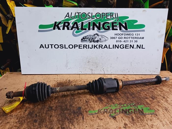 Gebruikte Steekas rechts-voor Fiat Doblo Cargo (223) 1.3 JTD 16V Multijet Prijs € 24,99 Margeregeling aangeboden door Autosloperij Kralingen B.V.
