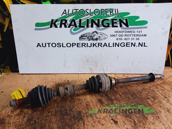 Gebruikte Steekas rechts-voor Fiat Punto II (188) 1.3 JTD 16V Prijs € 24,99 Margeregeling aangeboden door Autosloperij Kralingen B.V.