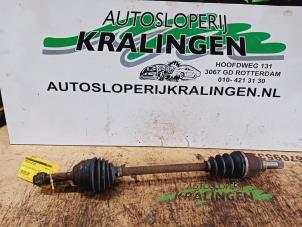 Gebruikte Aandrijfas links-voor Citroen C2 (JM) 1.1 Prijs € 24,99 Margeregeling aangeboden door Autosloperij Kralingen B.V.