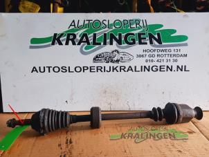 Gebruikte Cardanas rechts-voor (VWA) Renault Clio II (BB/CB) 1.6 16V Prijs € 24,99 Margeregeling aangeboden door Autosloperij Kralingen B.V.