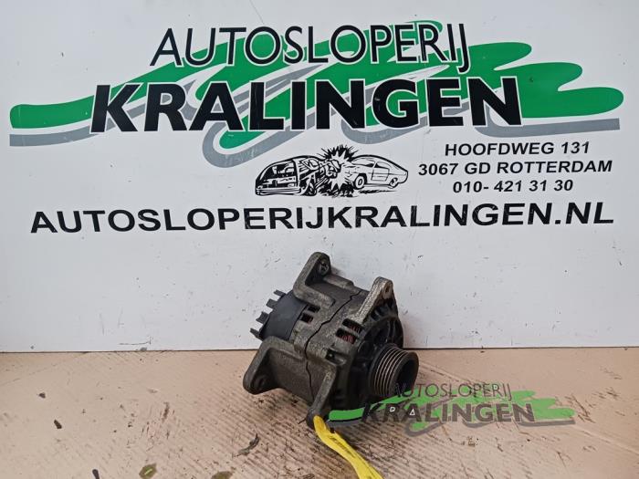 Gebruikte Dynamo Ford Fiesta 4 1.3i Prijs € 24,98 Margeregeling aangeboden door Autosloperij Kralingen B.V.