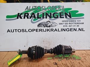 Gebruikte Homokineetas links-voor Volvo S80 (TR/TS) 2.9 SE 24V Prijs € 100,00 Margeregeling aangeboden door Autosloperij Kralingen B.V.