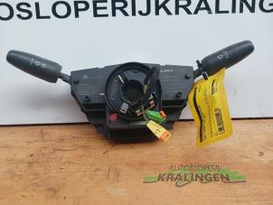 Gebruikte Knipperlicht Schakelaar Opel Corsa D 1.3 CDTi 16V Ecotec Prijs € 50,00 Margeregeling aangeboden door Autosloperij Kralingen B.V.