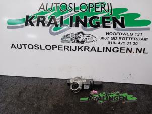 Gebruikte Slotenset Nissan Almera (N16) 1.5 16V Prijs € 100,00 Margeregeling aangeboden door Autosloperij Kralingen B.V.