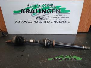 Gebruikte Aandrijfas rechts-voor Volvo V40 (VW) 1.9 D Prijs € 50,00 Margeregeling aangeboden door Autosloperij Kralingen B.V.