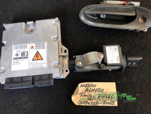 Gebruikte Slotenset Nissan Almera Tino (V10M) 2.2 Di 16V Prijs € 150,00 Margeregeling aangeboden door Autosloperij Kralingen B.V.