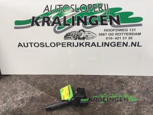 Gebruikte Ruitenwis Schakelaar Toyota Starlet (EP9) 1.3,XLi,GLi 16V Prijs € 25,00 Margeregeling aangeboden door Autosloperij Kralingen B.V.