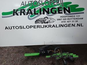 Gebruikte Bobine Renault Clio II (BB/CB) 1.2 Prijs € 19,99 Margeregeling aangeboden door Autosloperij Kralingen B.V.