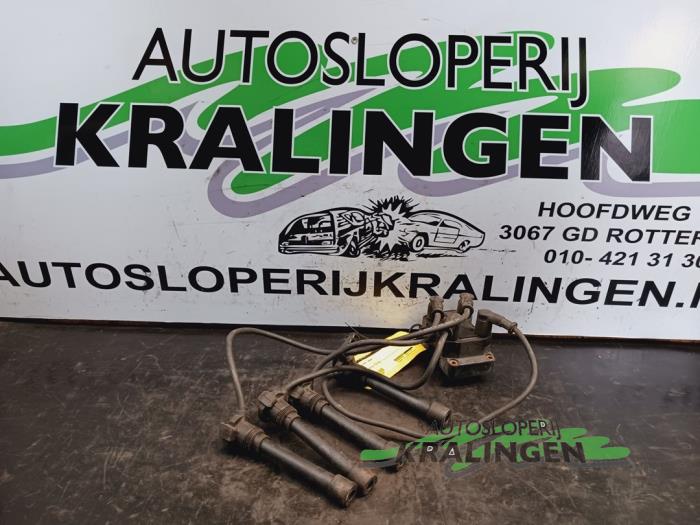 Gebruikte Bobine Fiat Bravo (182A) 1.2 16V Prijs € 25,00 Margeregeling aangeboden door Autosloperij Kralingen B.V.