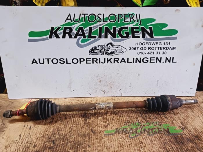 Gebruikte Steekas rechts-voor Citroen C3 (FC/FL/FT) 1.1 Prijs € 24,99 Margeregeling aangeboden door Autosloperij Kralingen B.V.