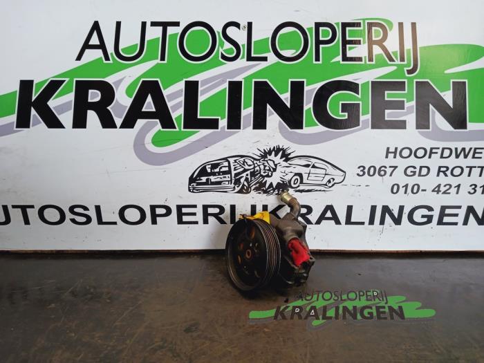 Gebruikte Servopomp Ford Fiesta 4 1.3 Prijs € 50,00 Margeregeling aangeboden door Autosloperij Kralingen B.V.