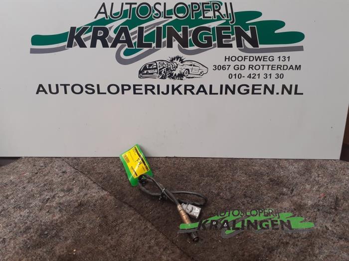 Gebruikte Lambda Sonde Volkswagen Golf V (1K1) 2.0 FSI 16V Prijs € 9,98 Margeregeling aangeboden door Autosloperij Kralingen B.V.